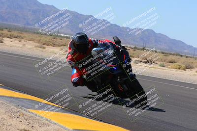 media/Oct-08-2022-SoCal Trackdays (Sat) [[1fc3beec89]]/Turn 16 Inside (1130am)/